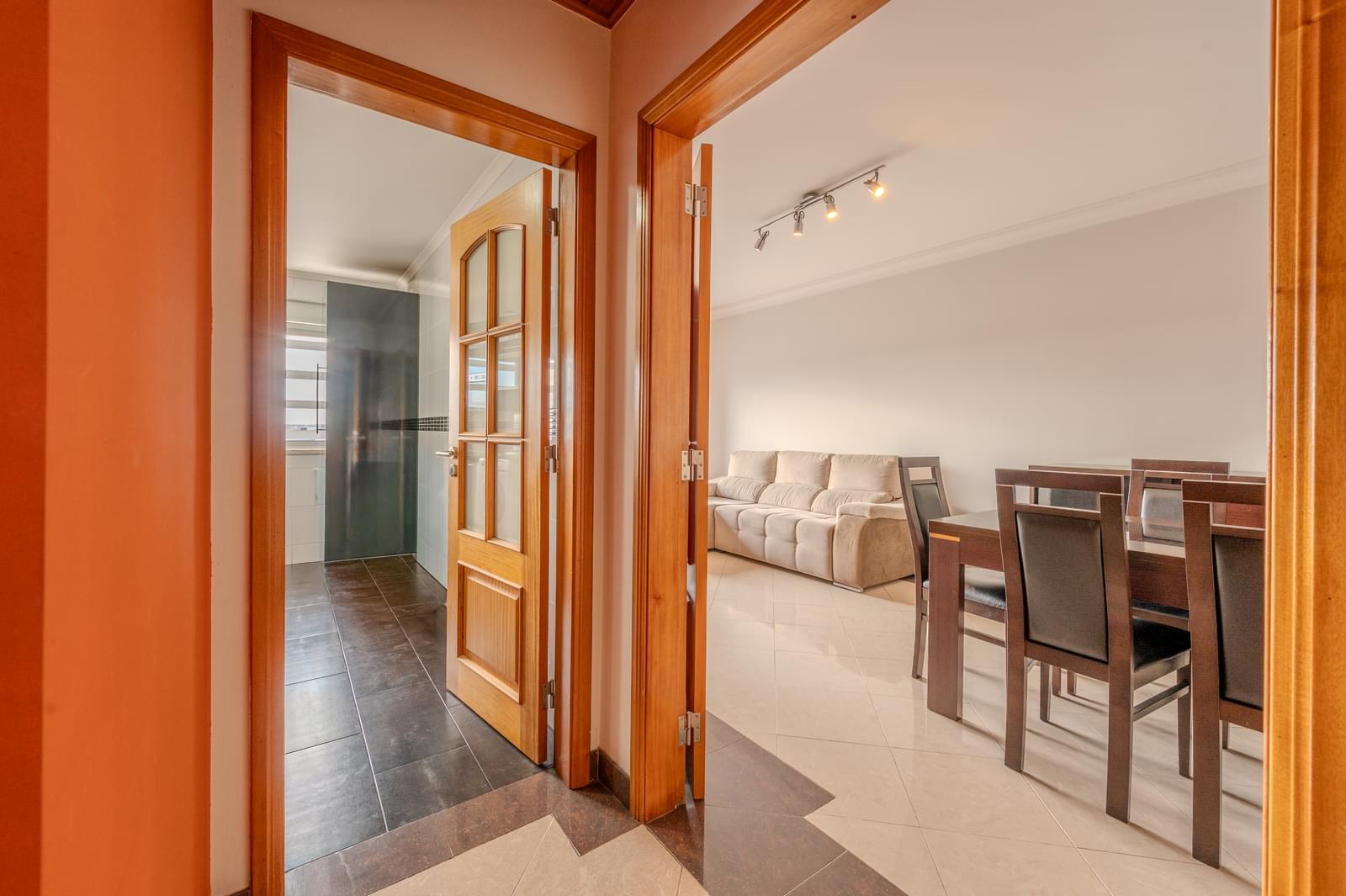 Apartamento T2 com estacionamento, Montijo - Imagem 10