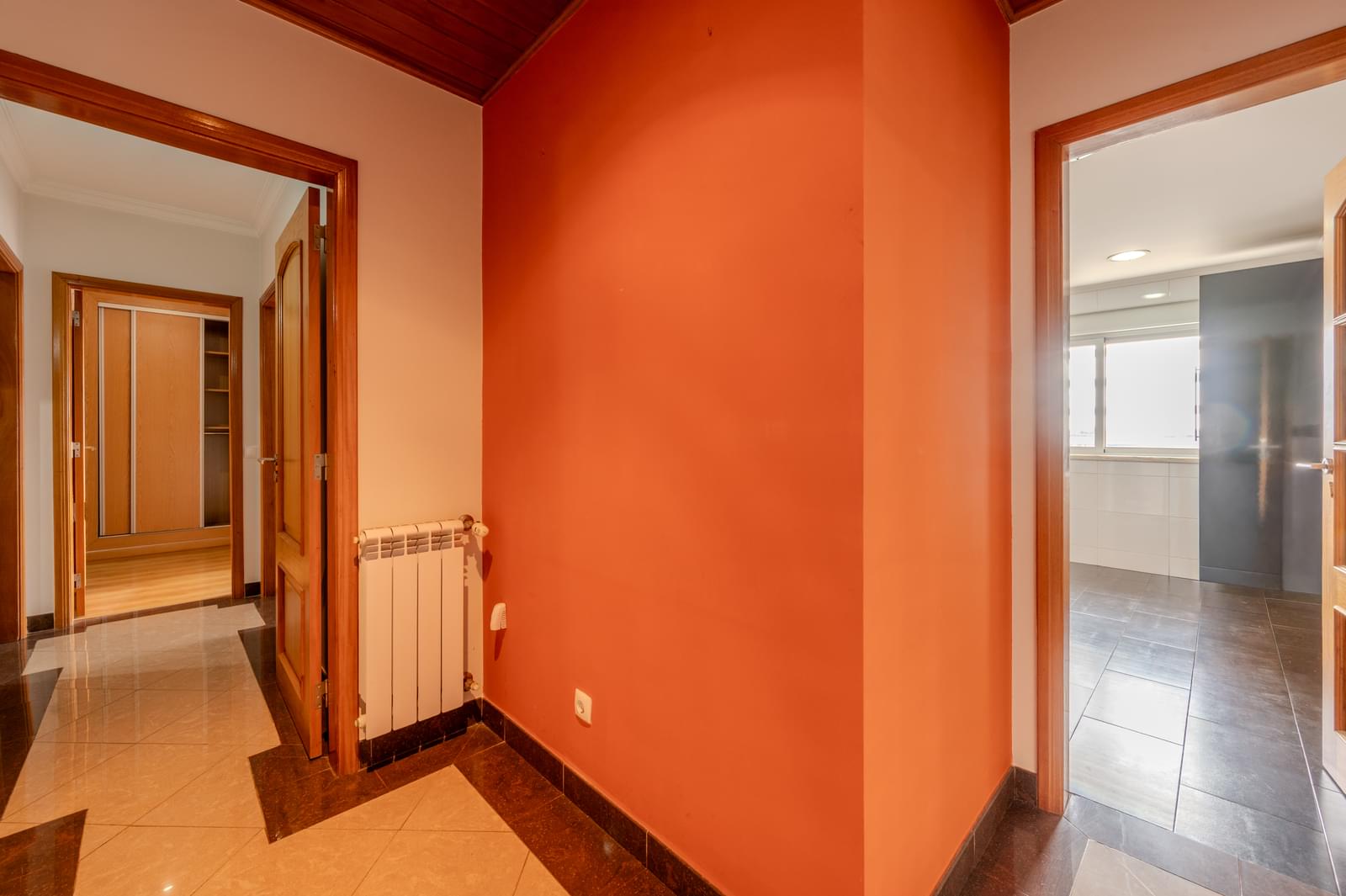 Apartamento T2 com estacionamento, Montijo - Imagem 13