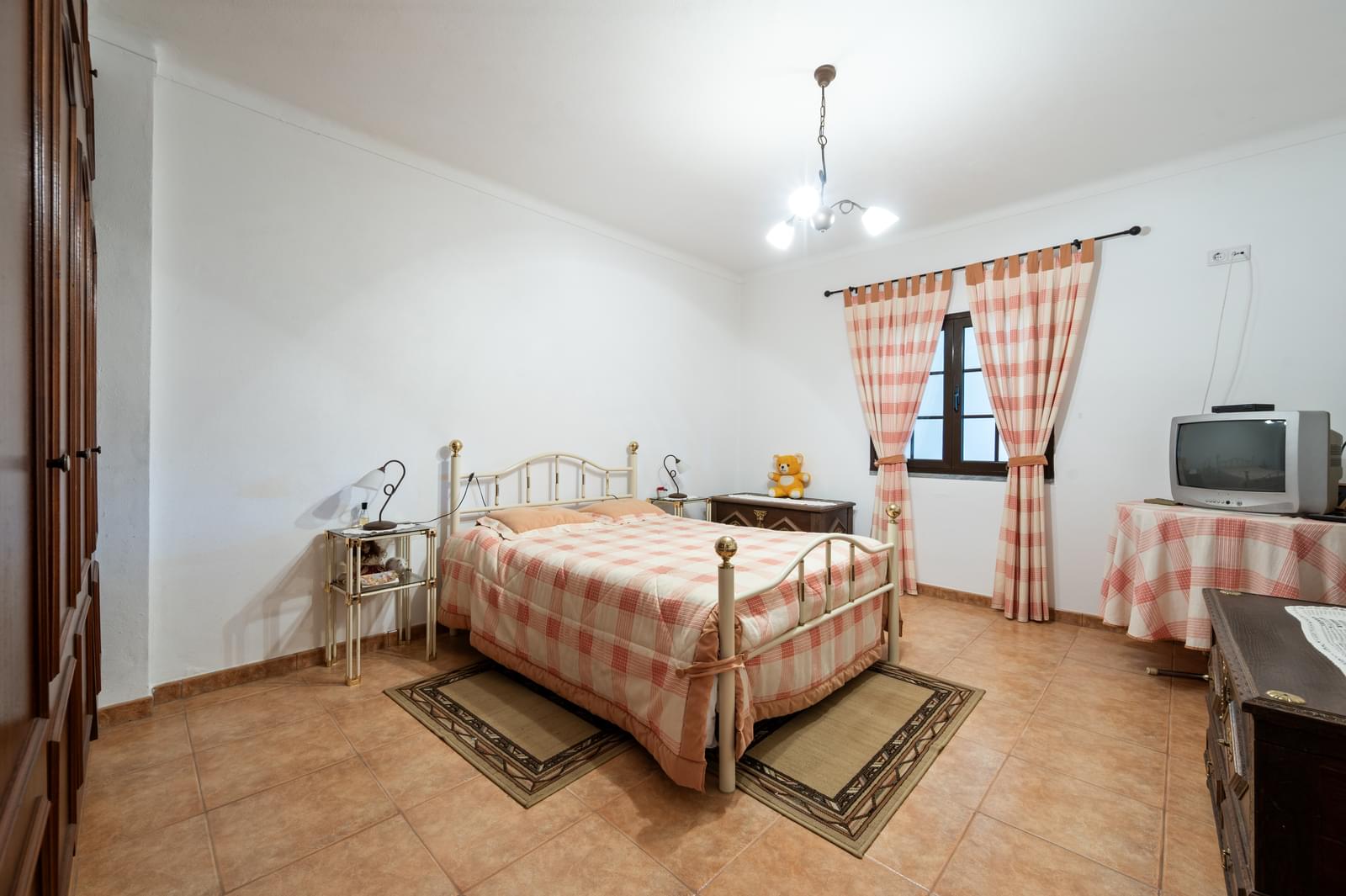 Moradia T3 com jardim, Grandola - Imagem 10
