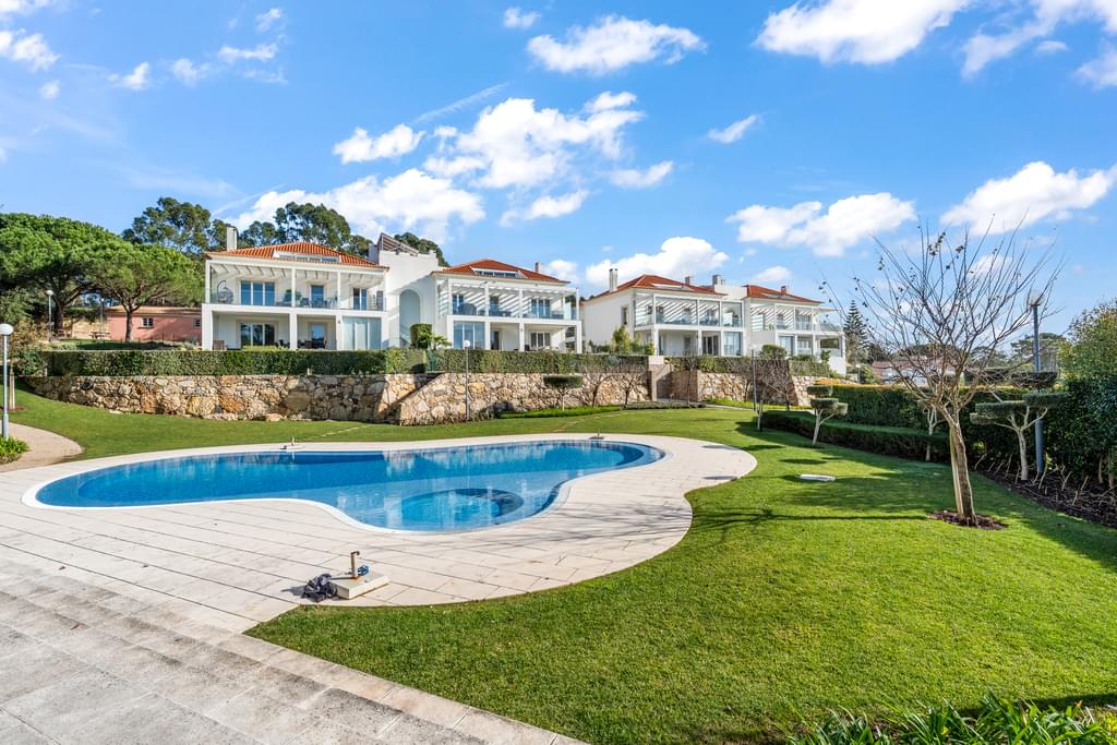5 Bedroom Apartment with swimming pool Bairro da Martinha Cascais