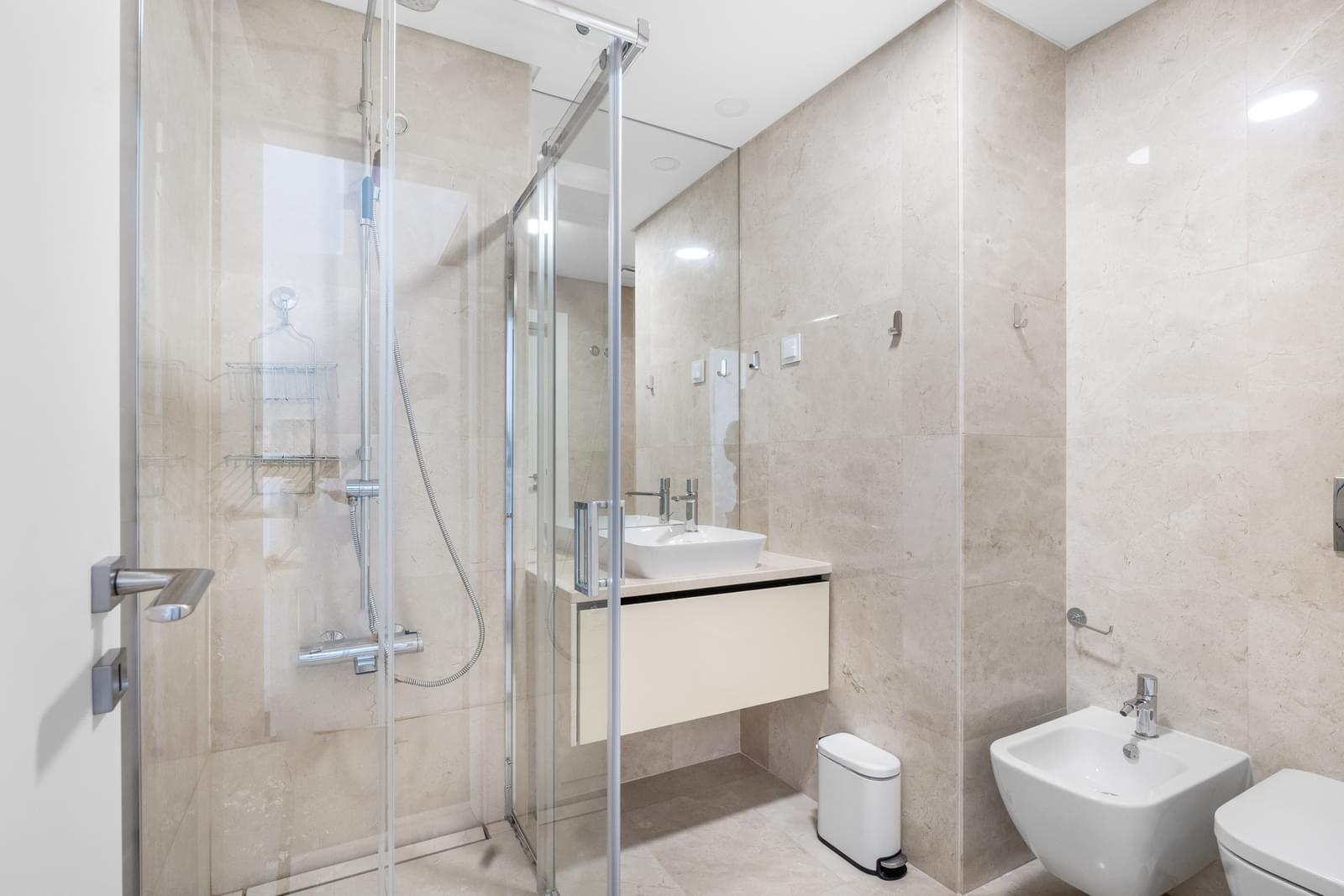5 Bedroom Apartment/Flat's Image 16