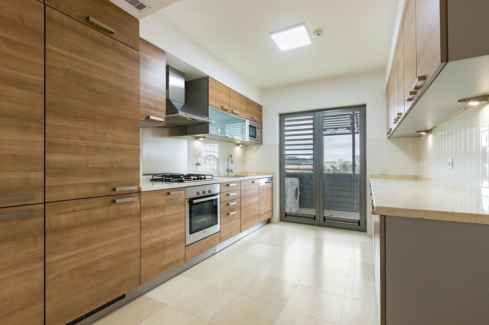 Apartamento T3 com vista, Laranjeiras, Lisboa - Imagem 14