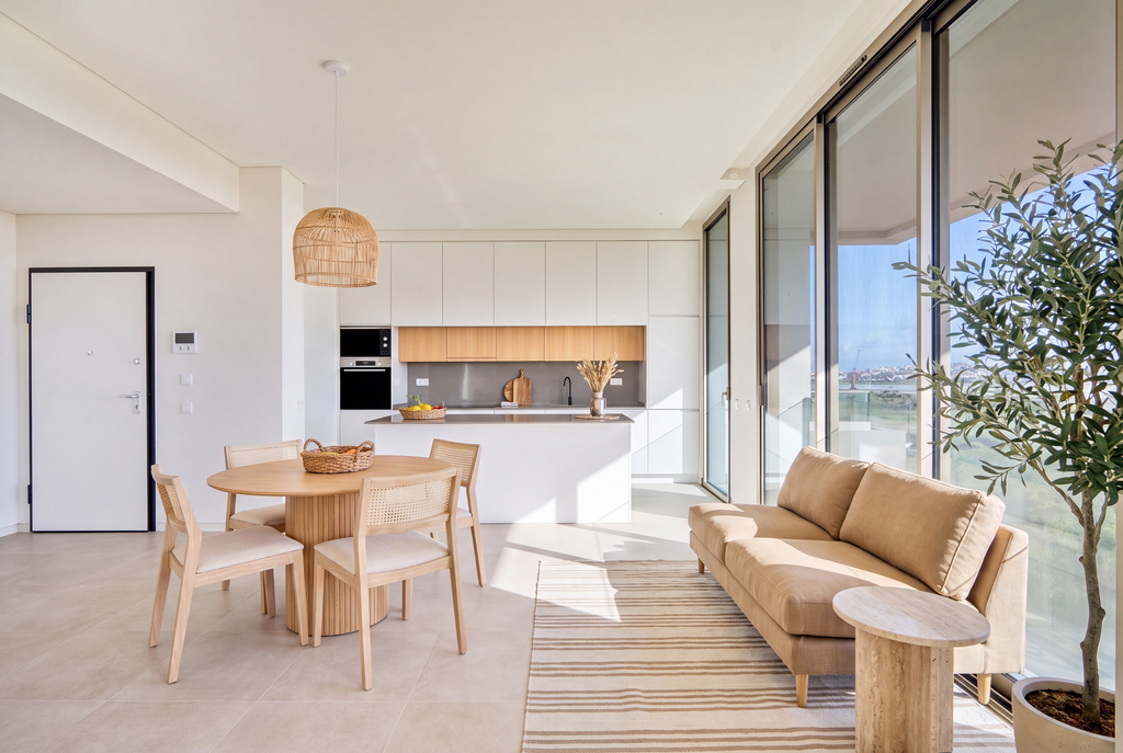 2 Bedroom Apartment in Quinta das Parreiras, Portimão