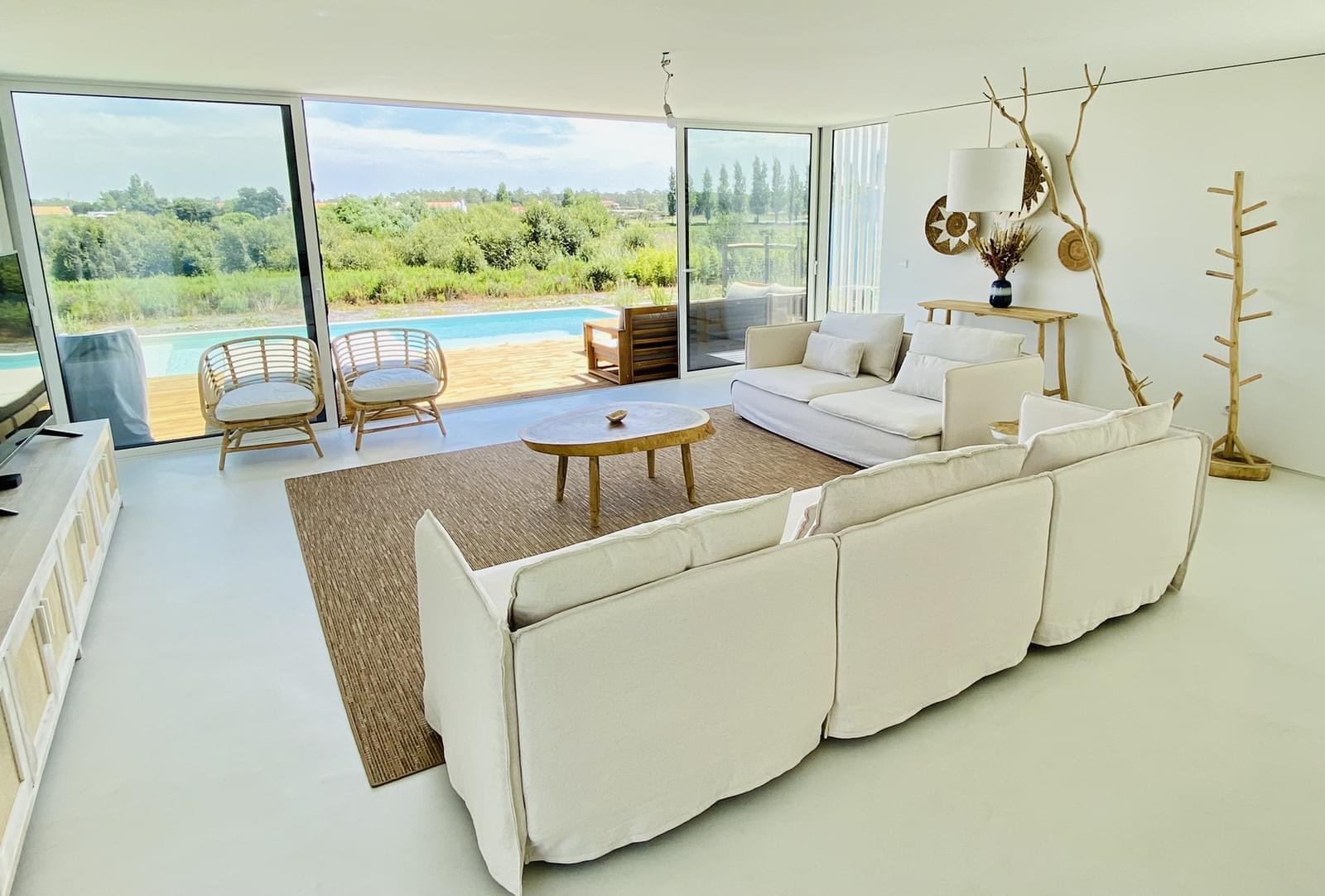 3 Bedroom Villa/Townhouse's Image 4
