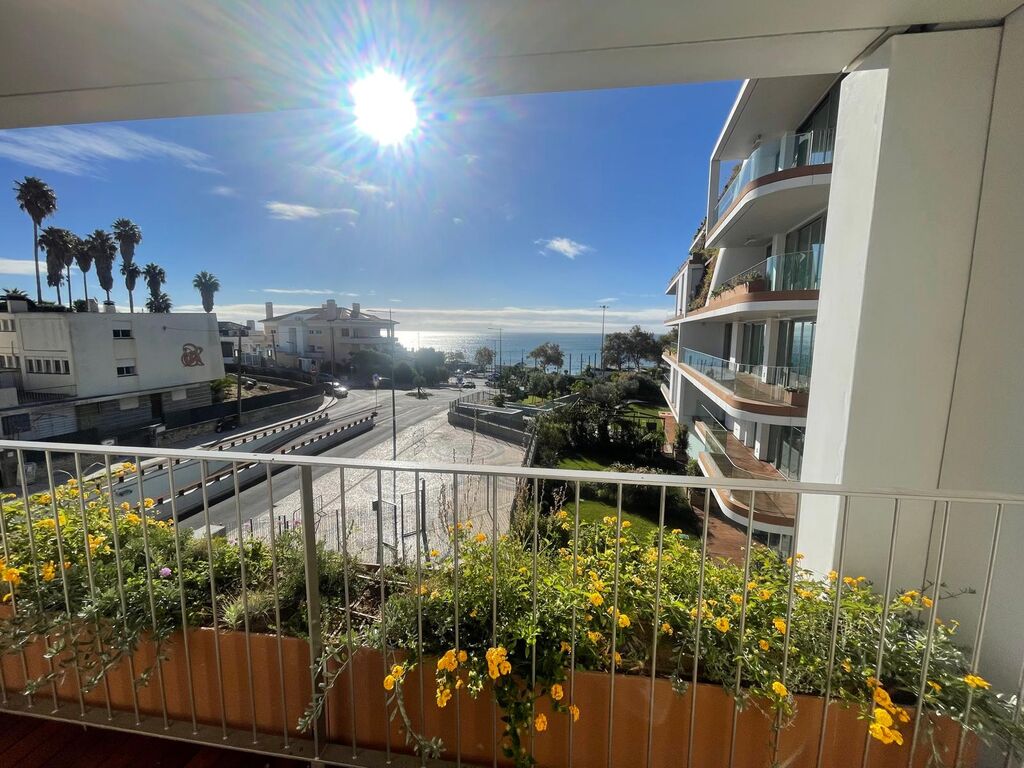 3 Bedroom Apartment with swimming pool, Centro Cascais, Cascais