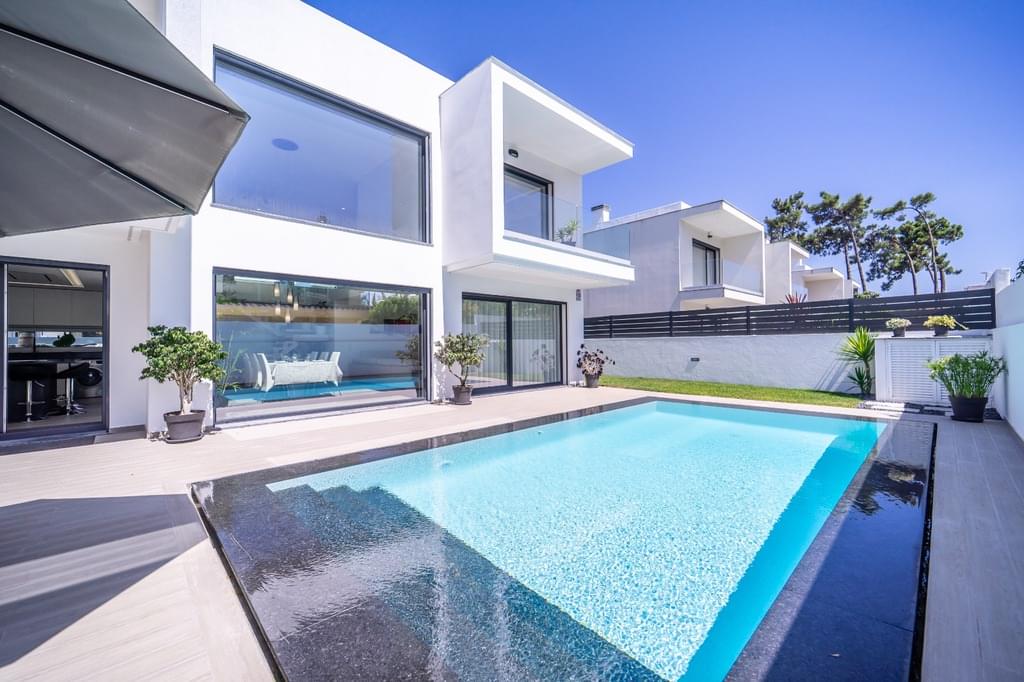 4 Bedroom Detached house with swimming pool, Aroeira, Almada 1936210581