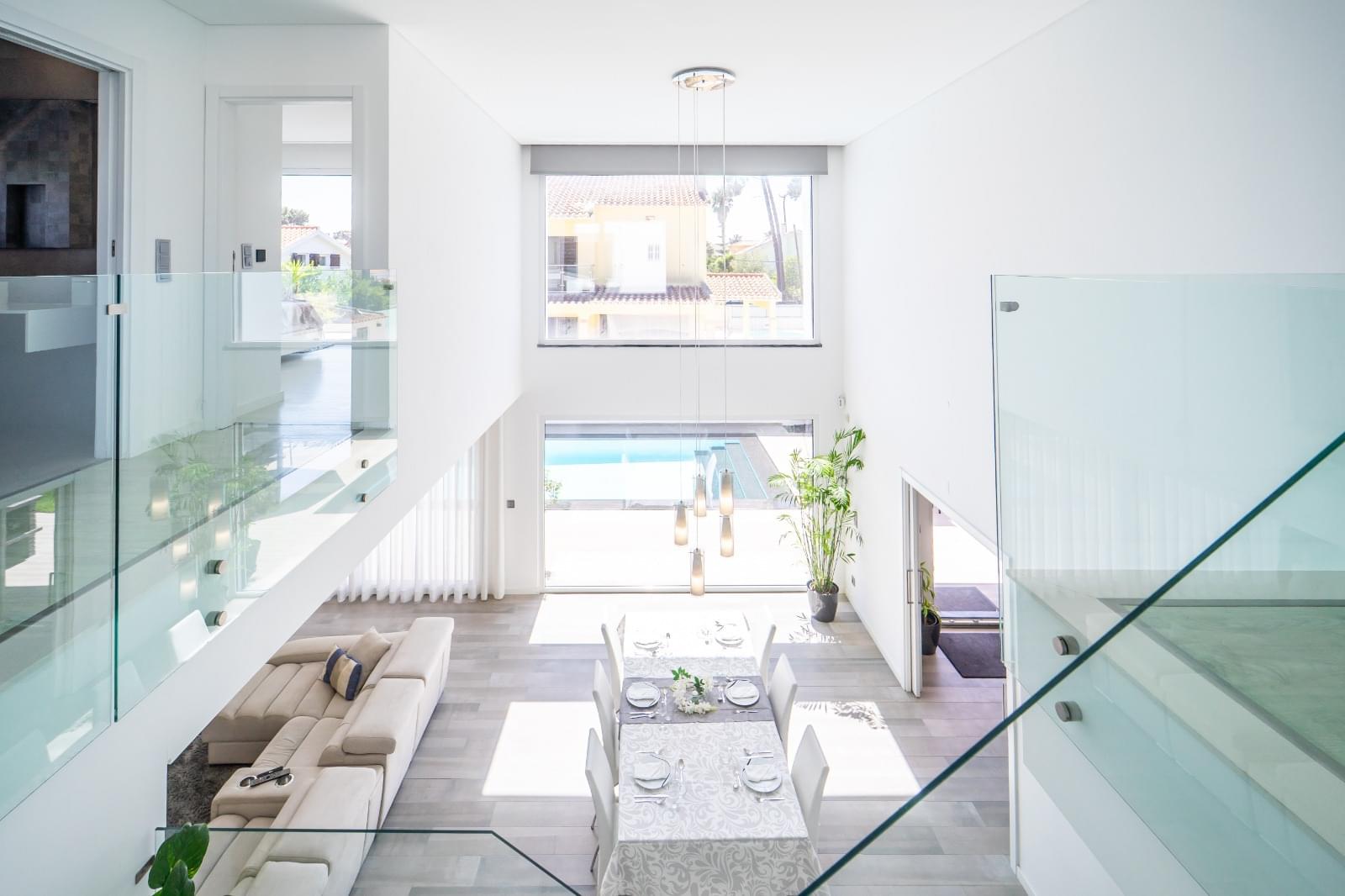 4 Bedroom Villa/Townhouse's Image 6