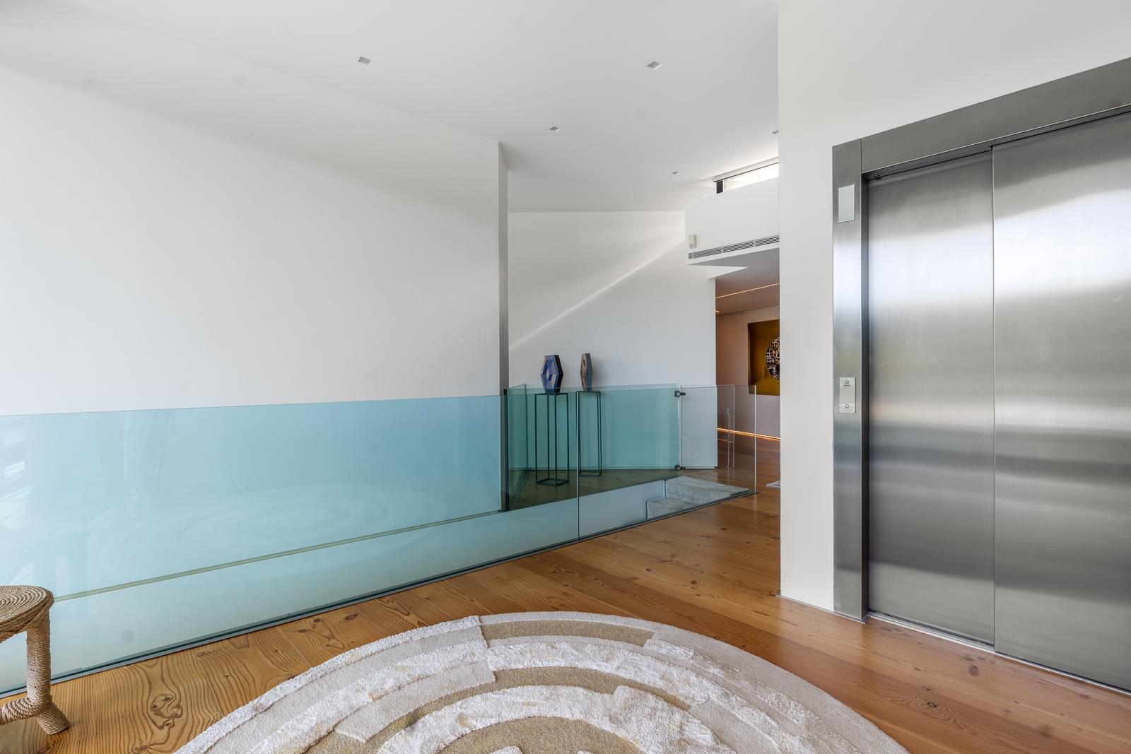 8 Bedroom Villa/Townhouse's Image 38