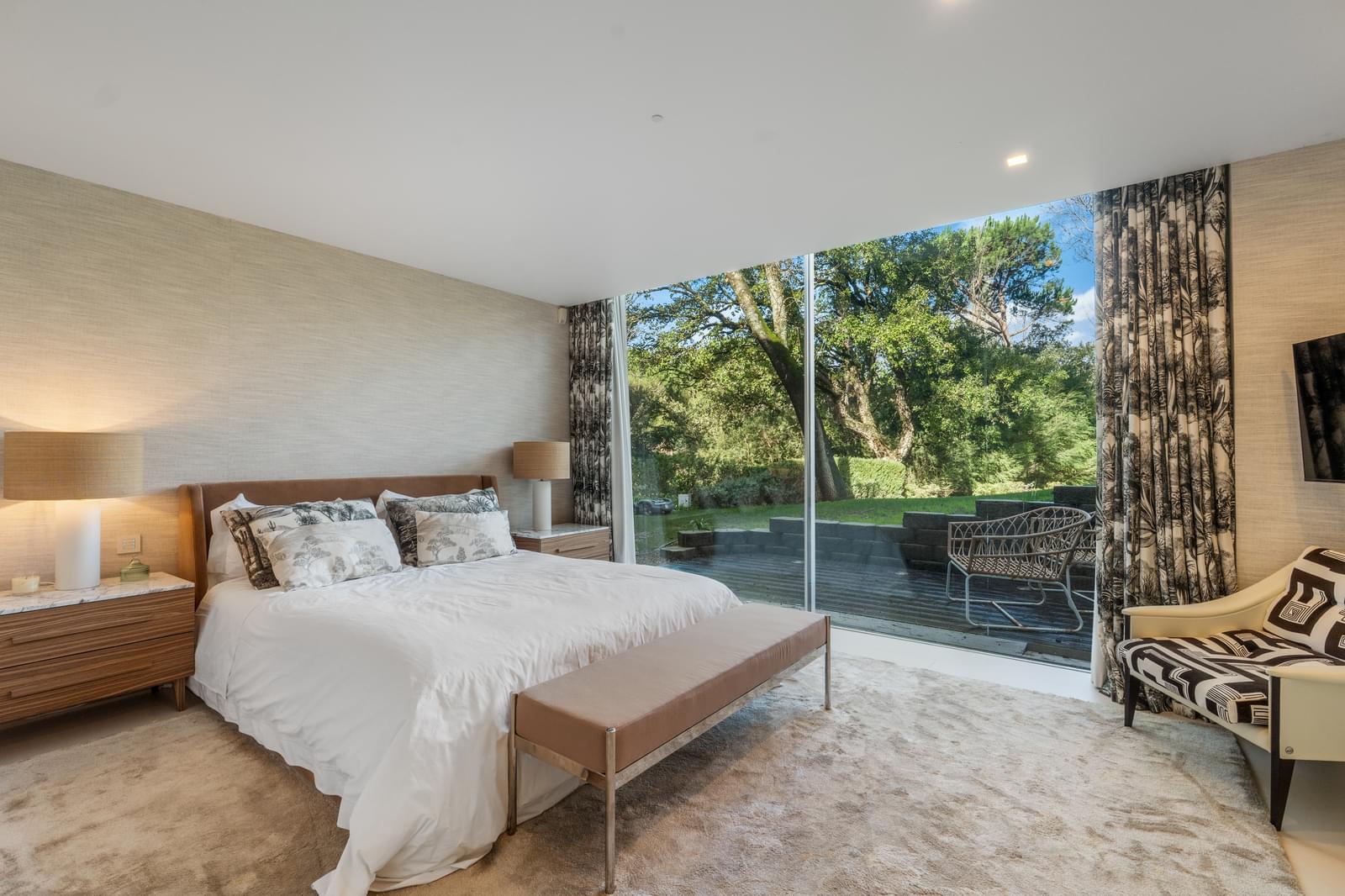 8 Bedroom Villa/Townhouse's Image 62