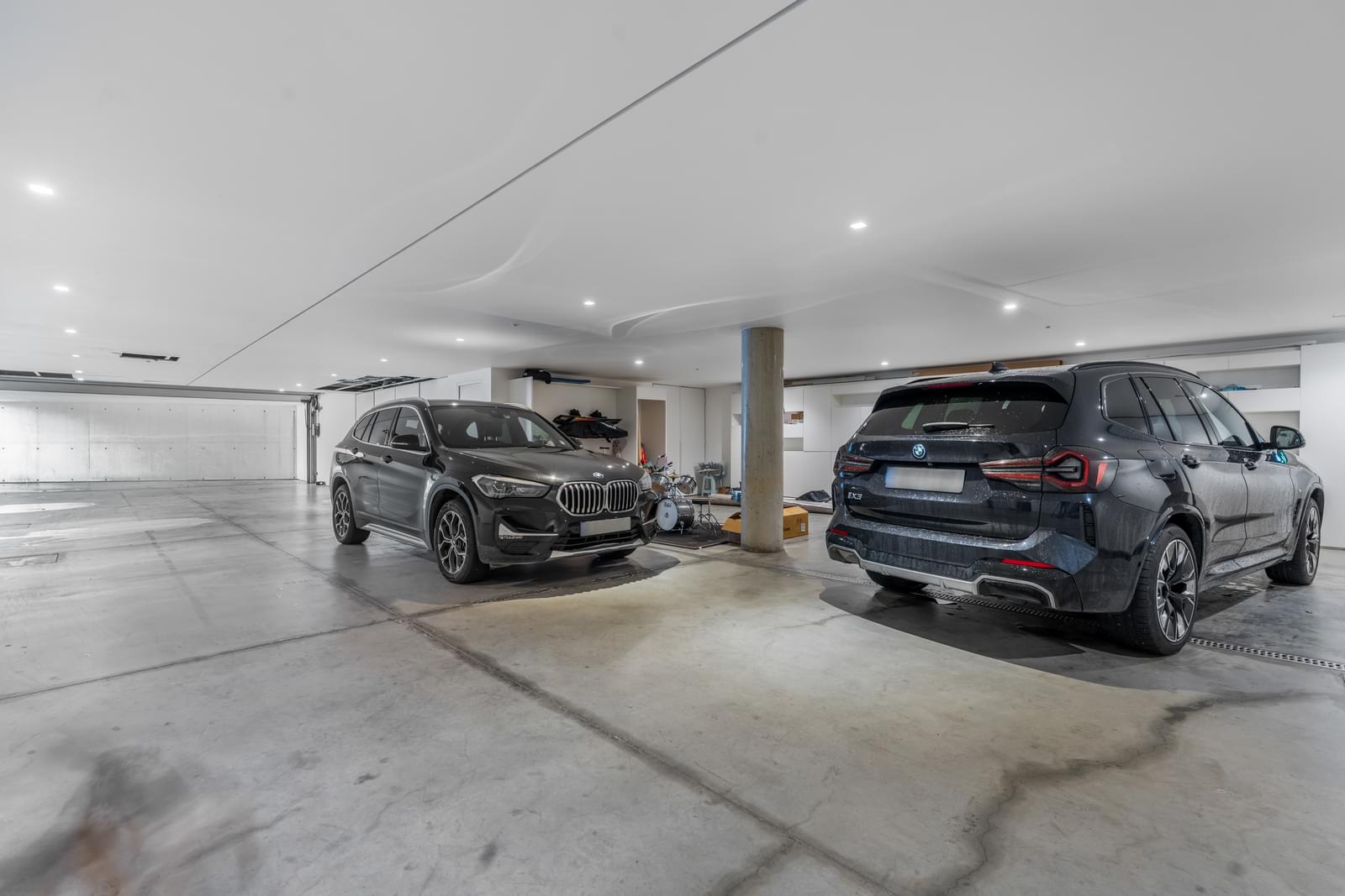 8 Bedroom Villa/Townhouse's Image 74