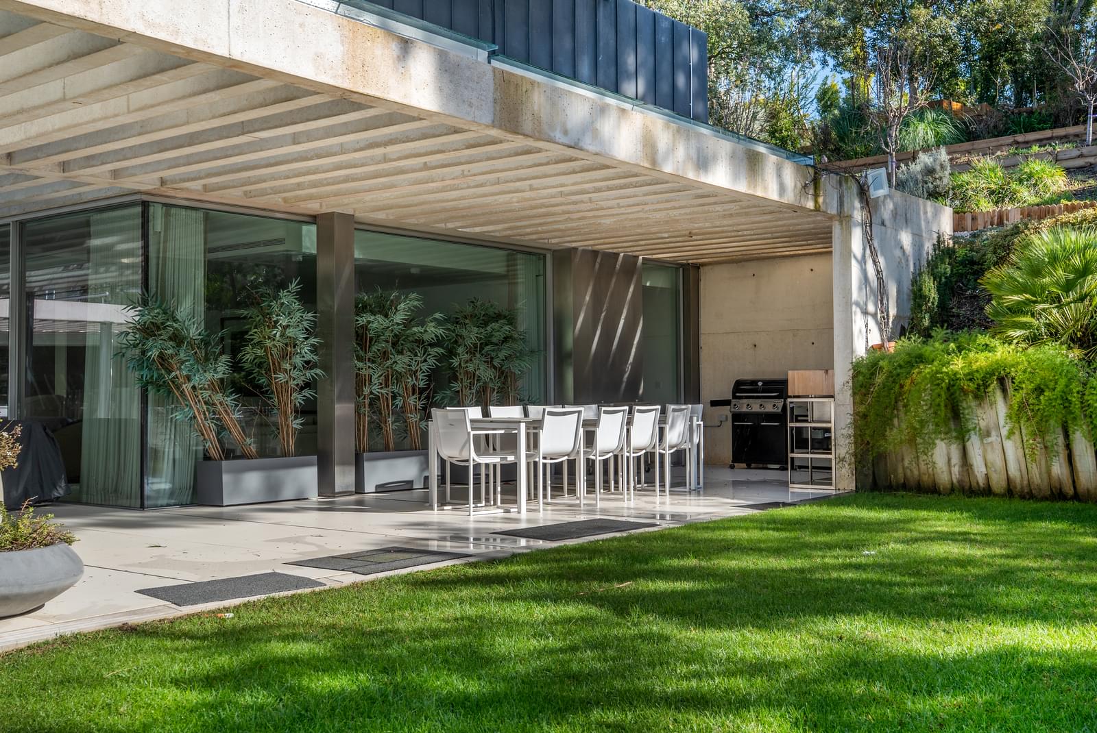 8 Bedroom Villa/Townhouse's Image 69