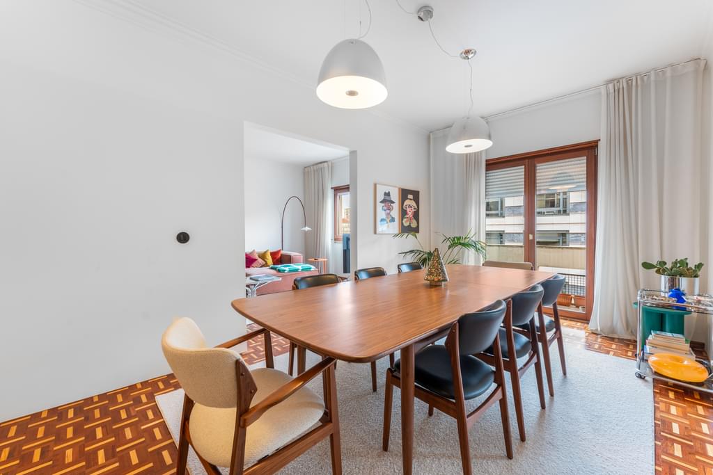 3 Bedroom Apartment with parking, Lisboa 2760410098