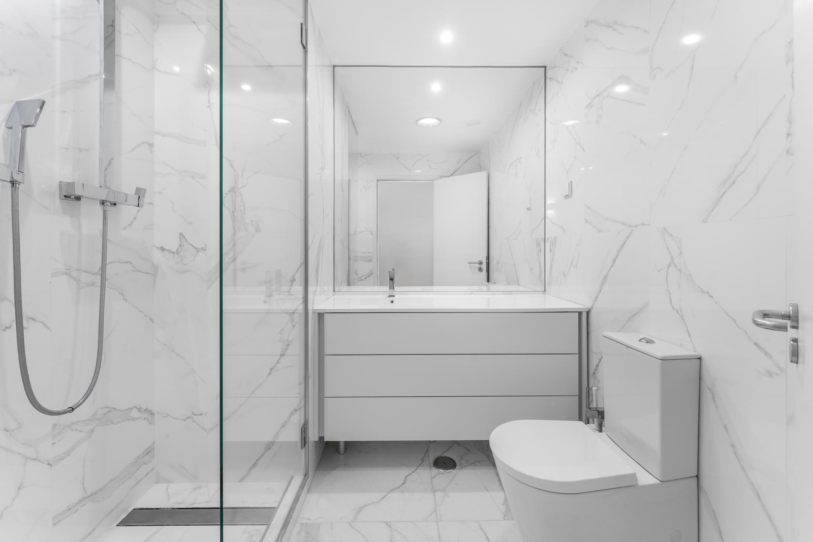 2 Bedroom Apartment/Flat's Image 5