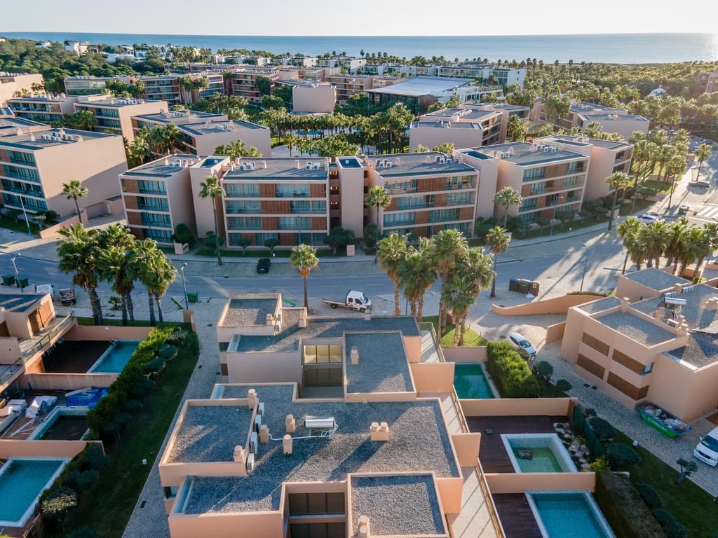 4 Bedroom Semi-detached house with swimming pool, Albufeira 945368667