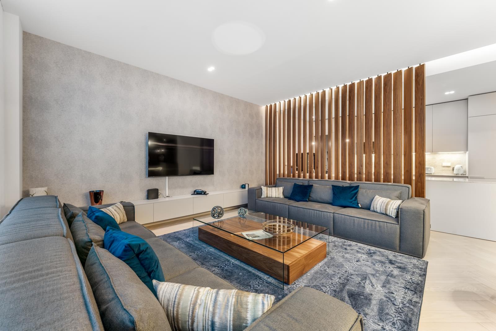 2 Bedroom Apartment/Flat's Image 6