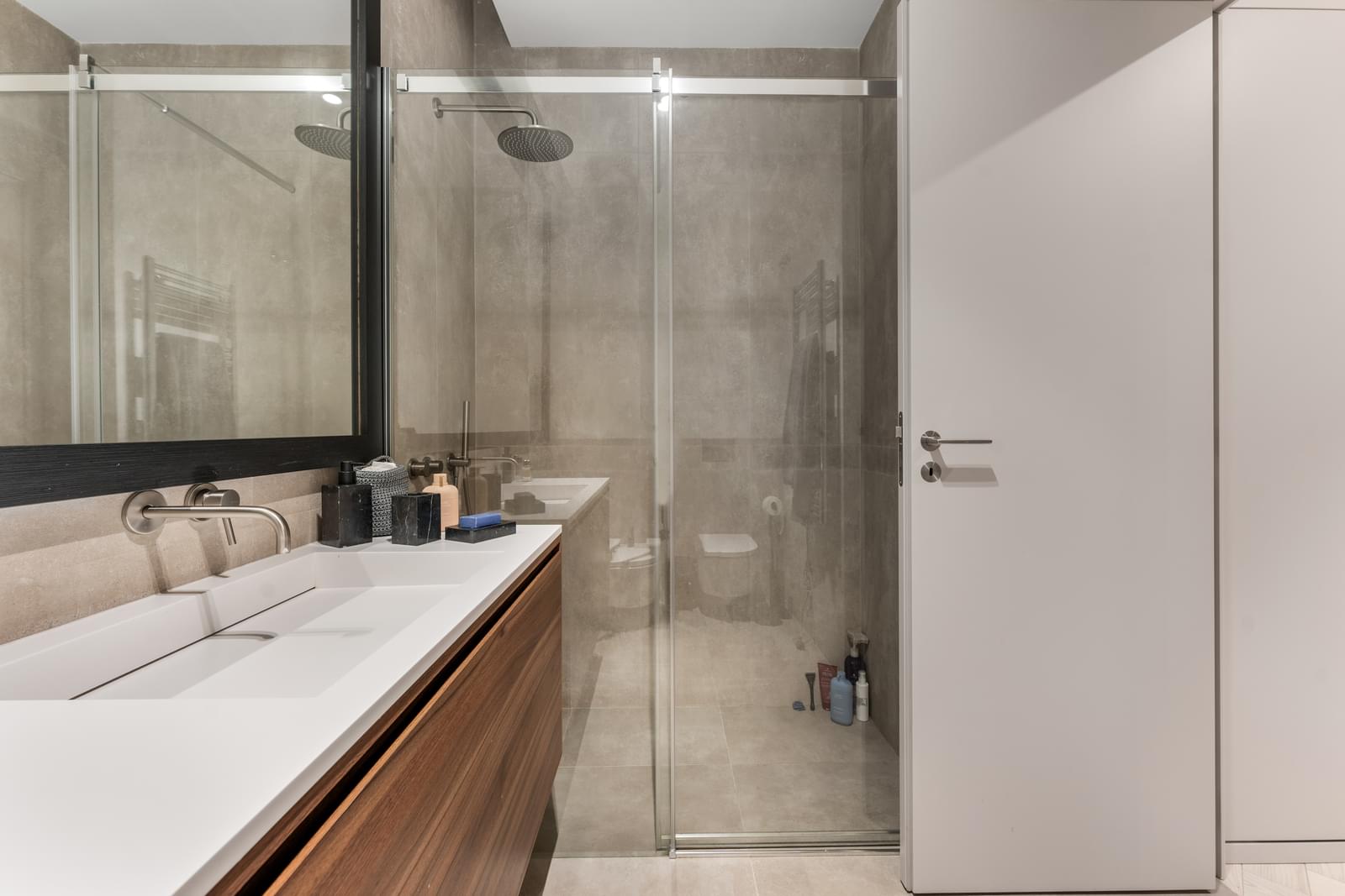 2 Bedroom Apartment/Flat's Image 18