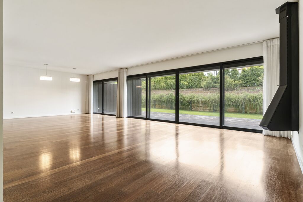 4 Bedroom Detached house with swimming pool, Oeiras