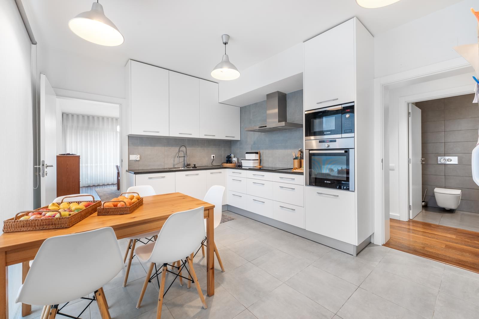 4 Bedroom Villa/Townhouse's Image 4