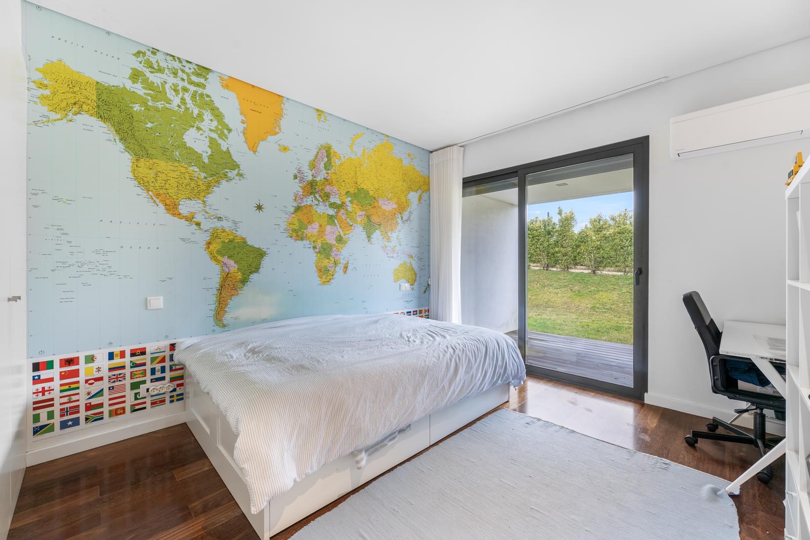 4 Bedroom Villa/Townhouse's Image 9