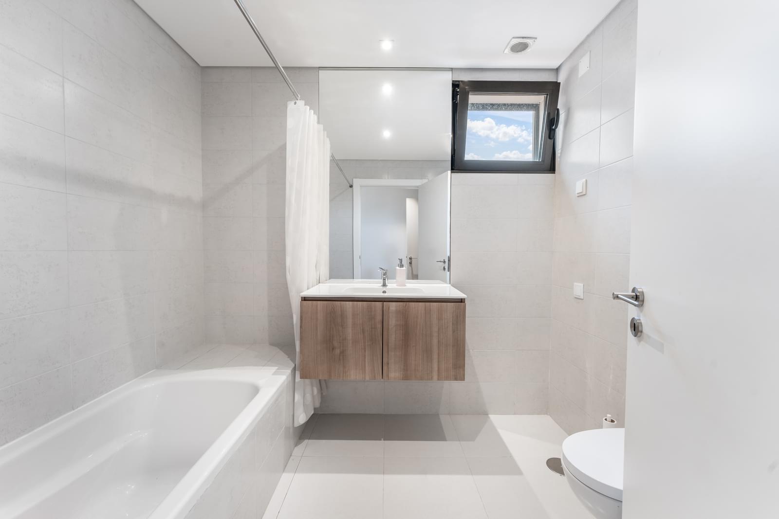 4 Bedroom Villa/Townhouse's Image 17