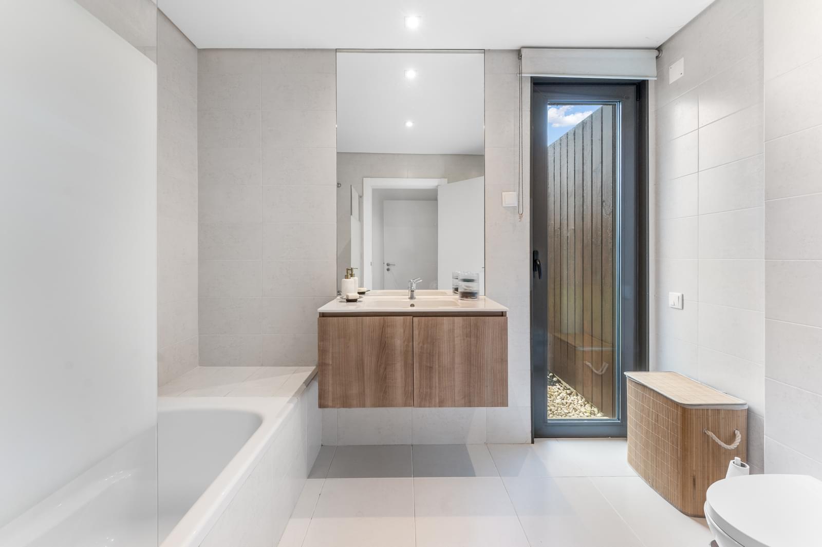 4 Bedroom Villa/Townhouse's Image 18