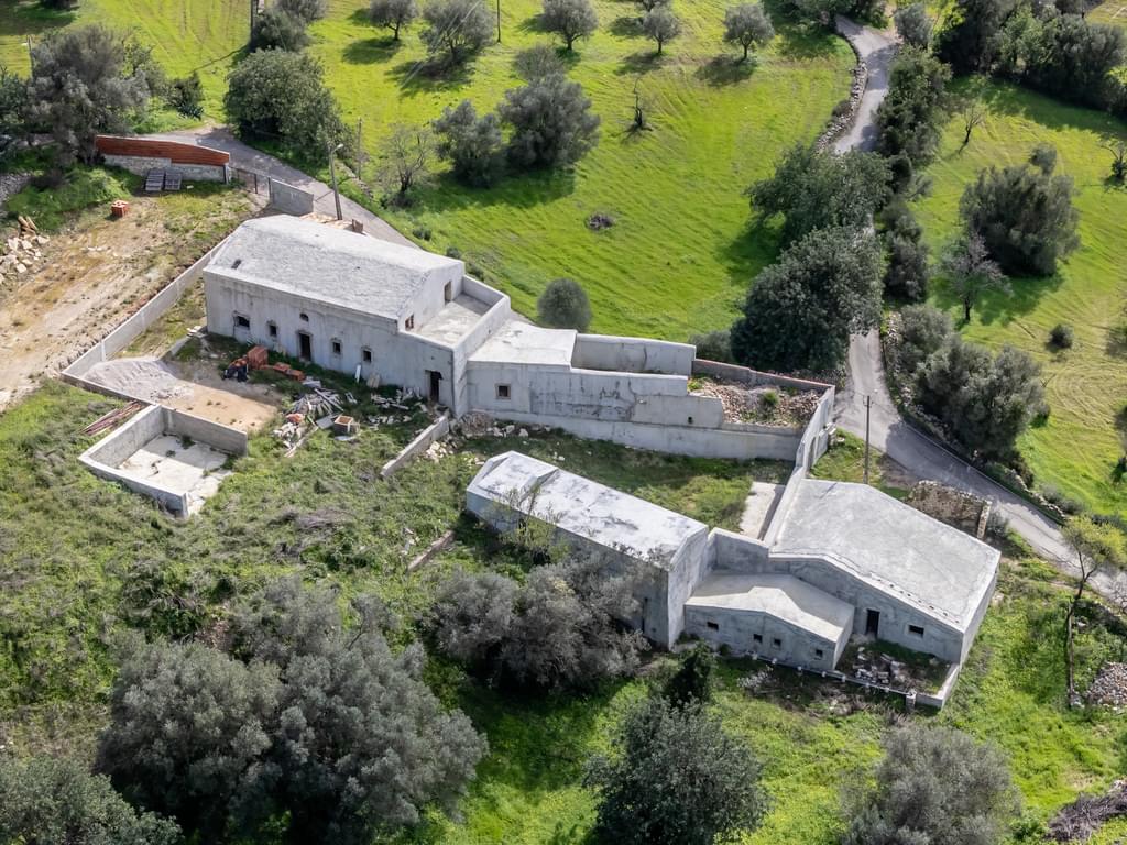 9 Bedroom House with garden, Faro 3847505823