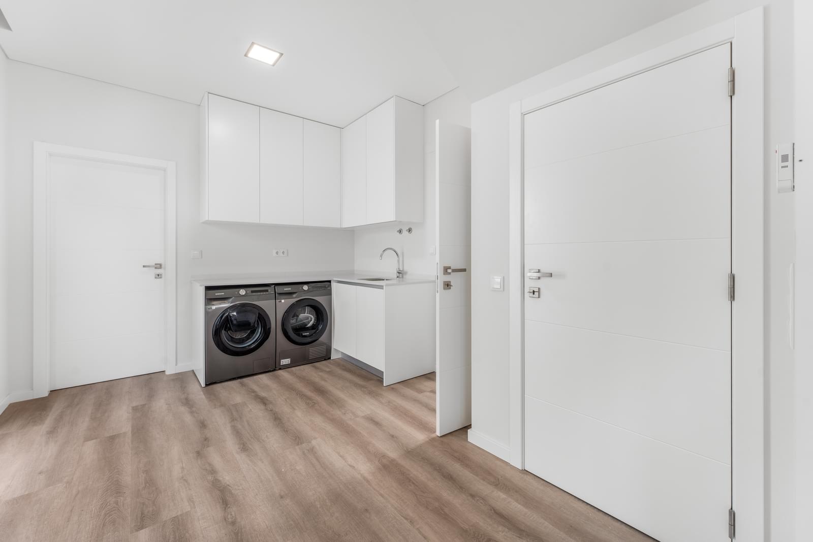 4 Bedroom Villa/Townhouse's Image 11