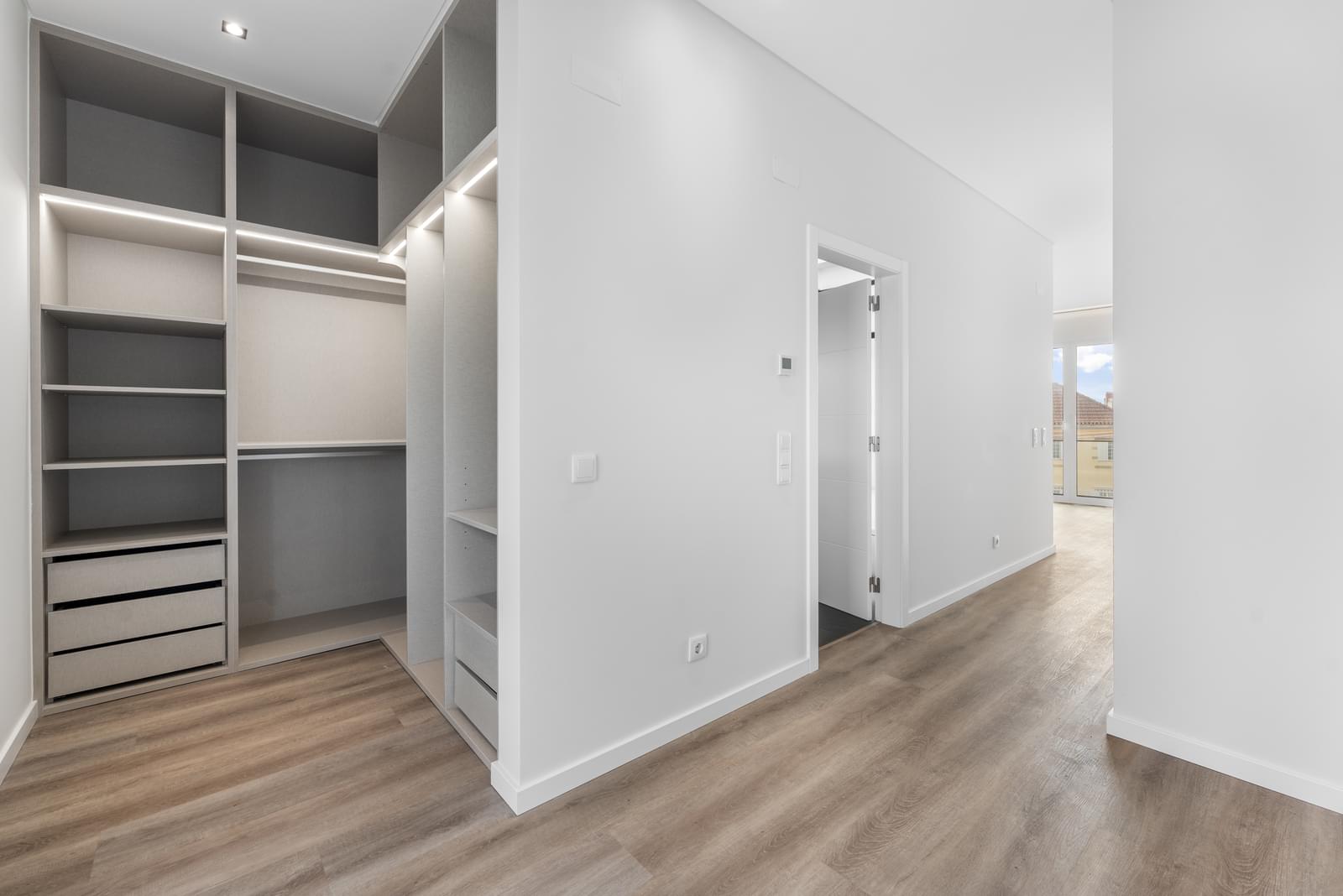 4 Bedroom Villa/Townhouse's Image 20
