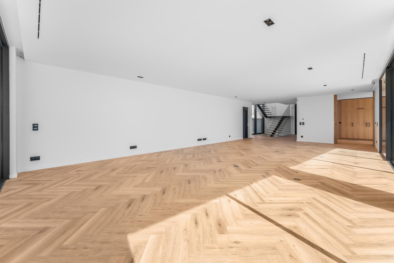 5 Bedroom Villa/Townhouse's Image 5