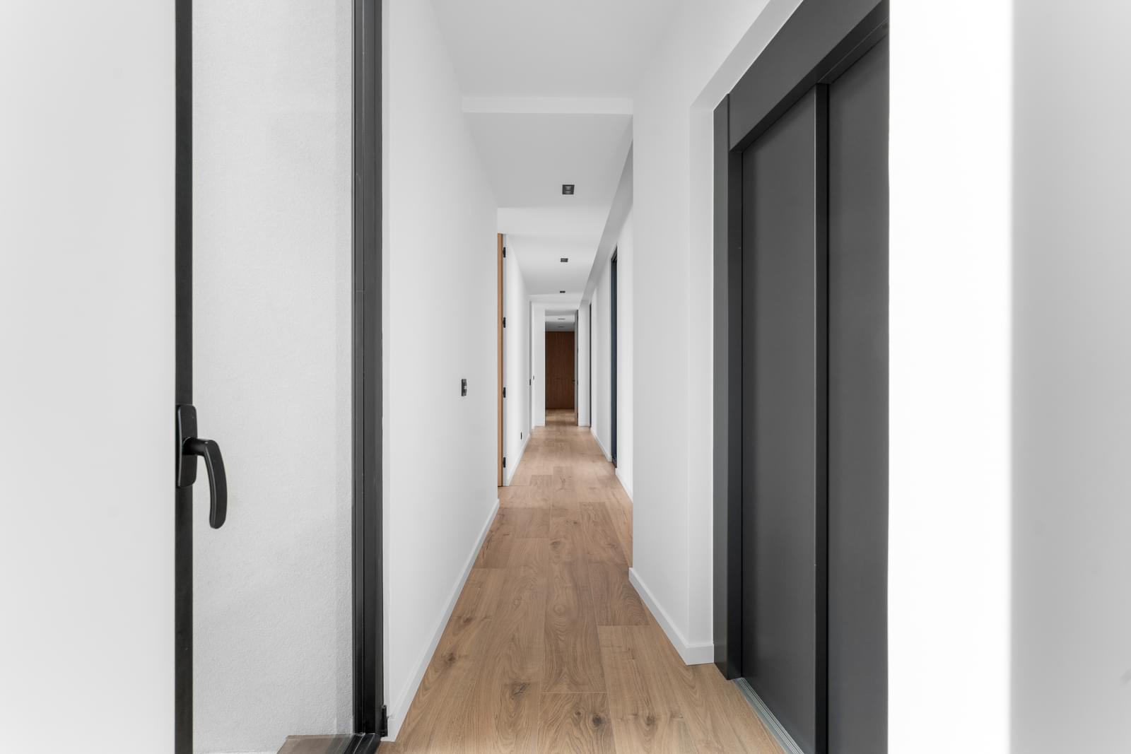 5 Bedroom Villa/Townhouse's Image 12
