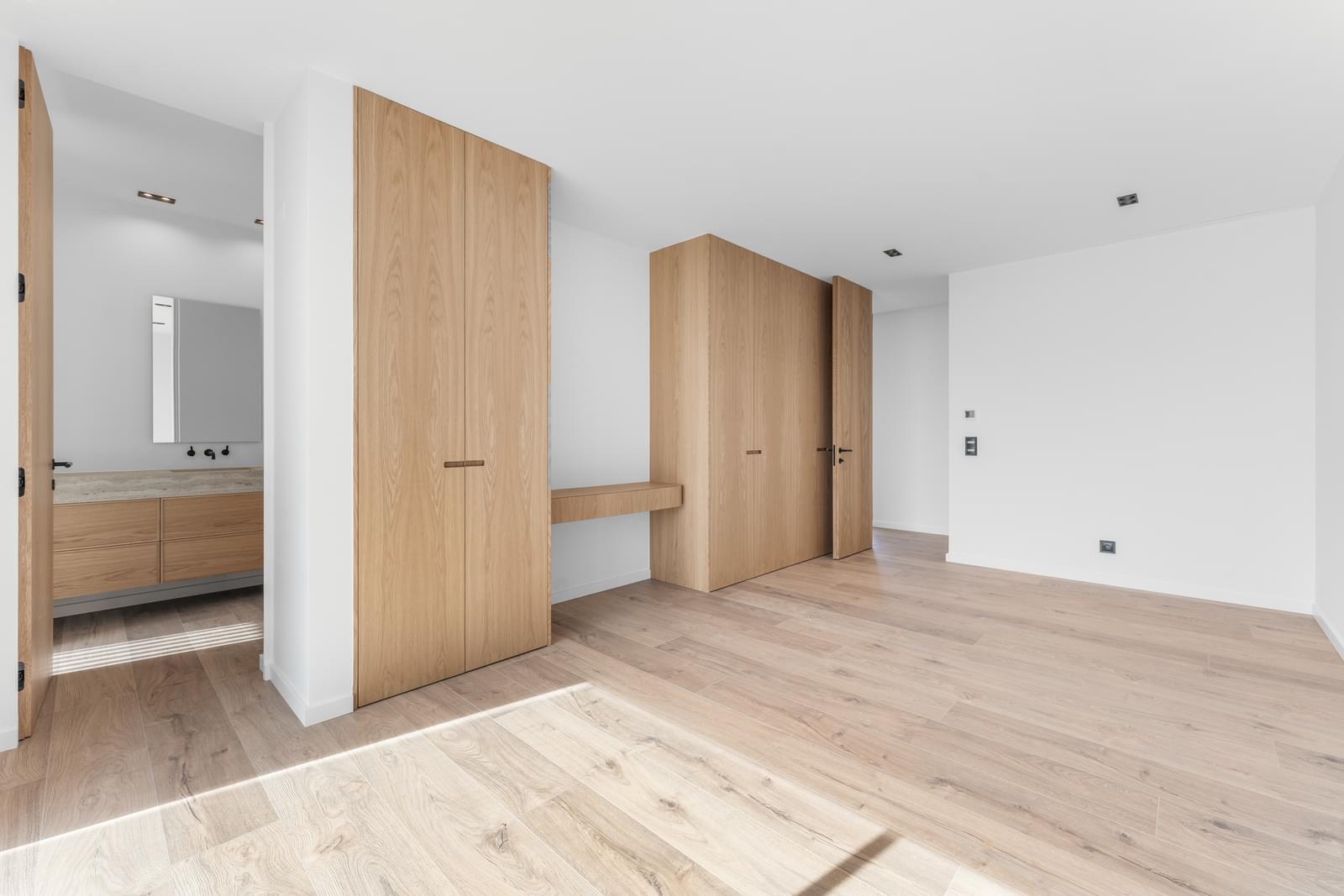 5 Bedroom Villa/Townhouse's Image 18