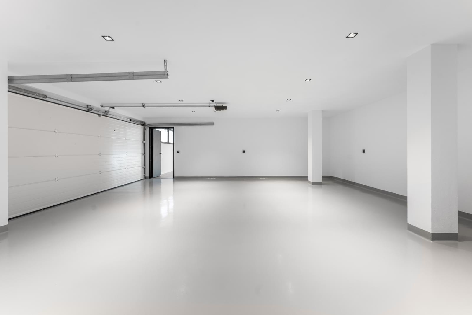5 Bedroom Villa/Townhouse's Image 33
