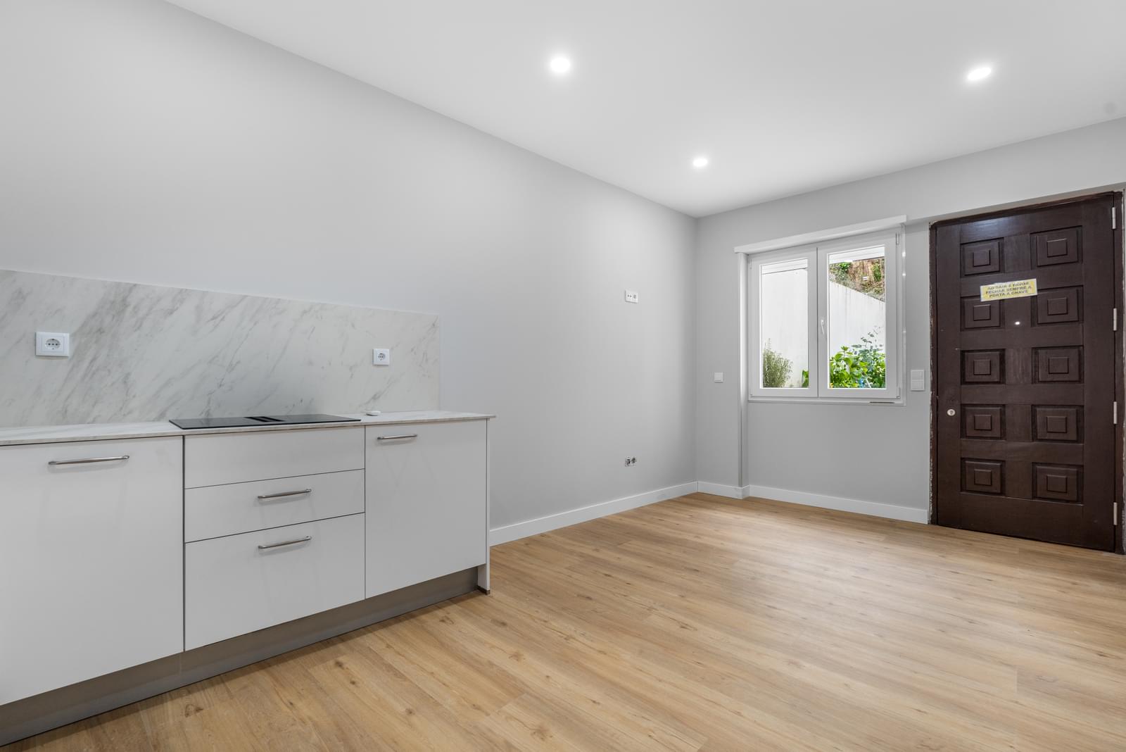 1 Bedroom Apartment with balcony, Príncipe Real, Lisboa - Image 22