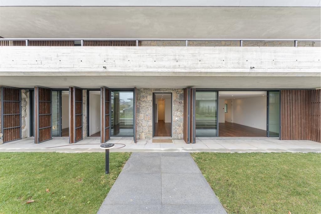 2 Bedroom Apartment with swimming pool, Areia, Cascais