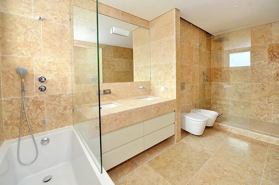 4 Bedroom Apartment/Flat's Image 15