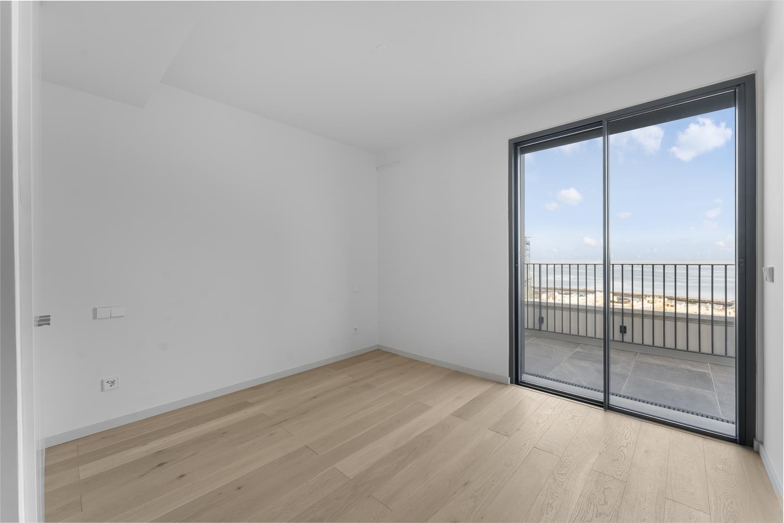 3 Bedroom Apartment/Flat's Image 11