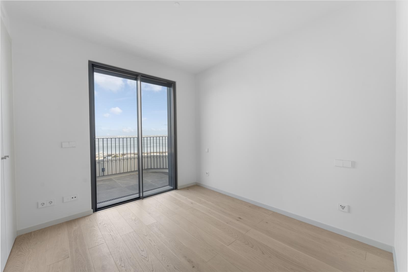 3 Bedroom Apartment/Flat's Image 14