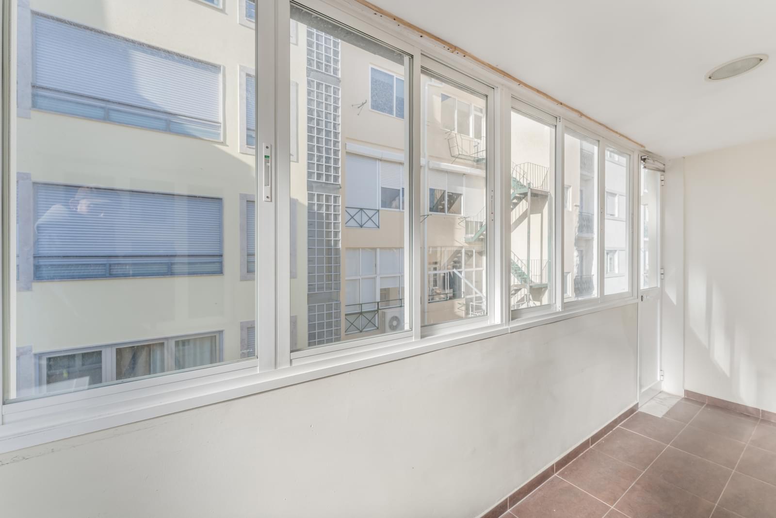 2 Bedroom Apartment with a view, Estrela, Lisboa - Image 26