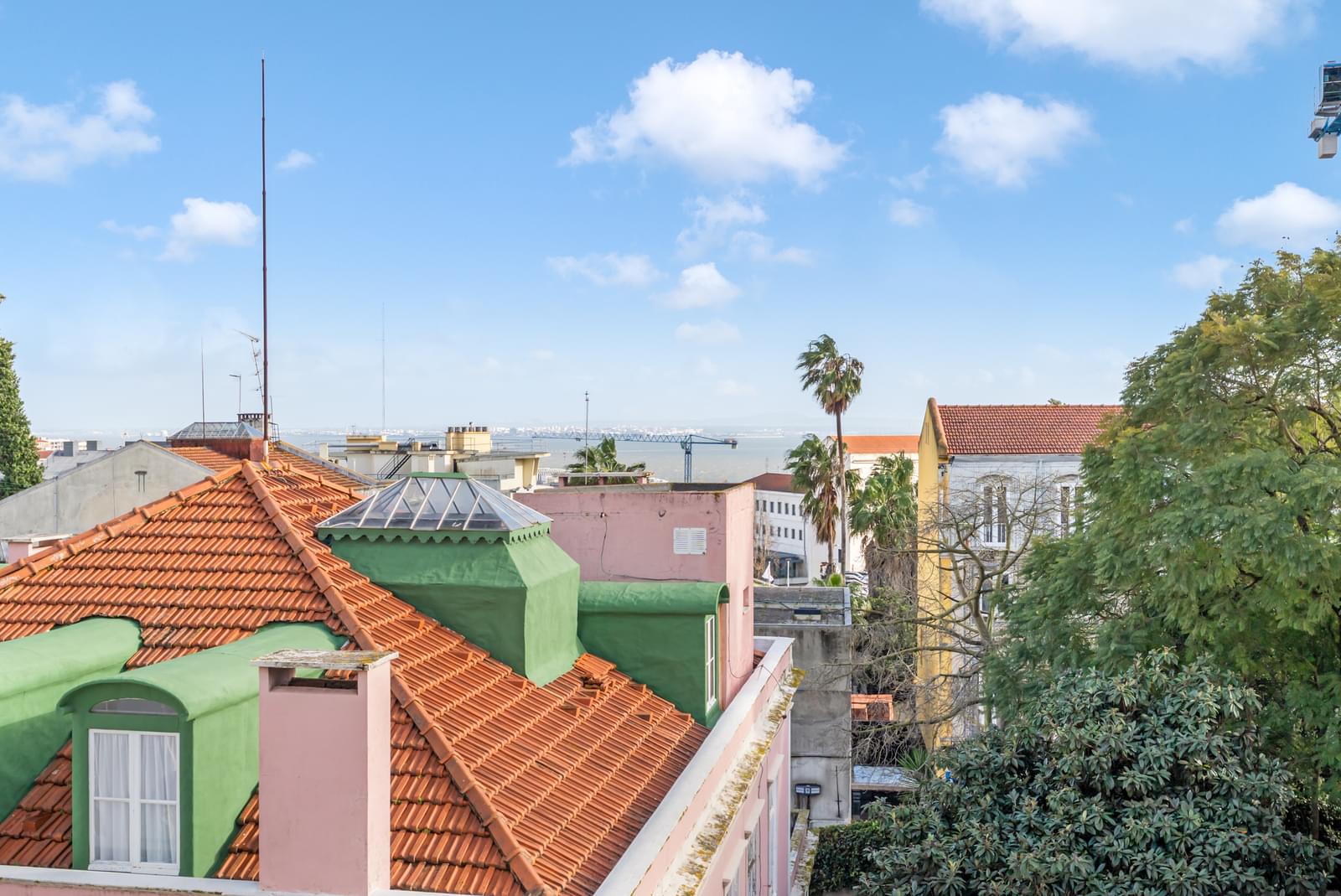 2 Bedroom Apartment with a view, Estrela, Lisboa - Image 10