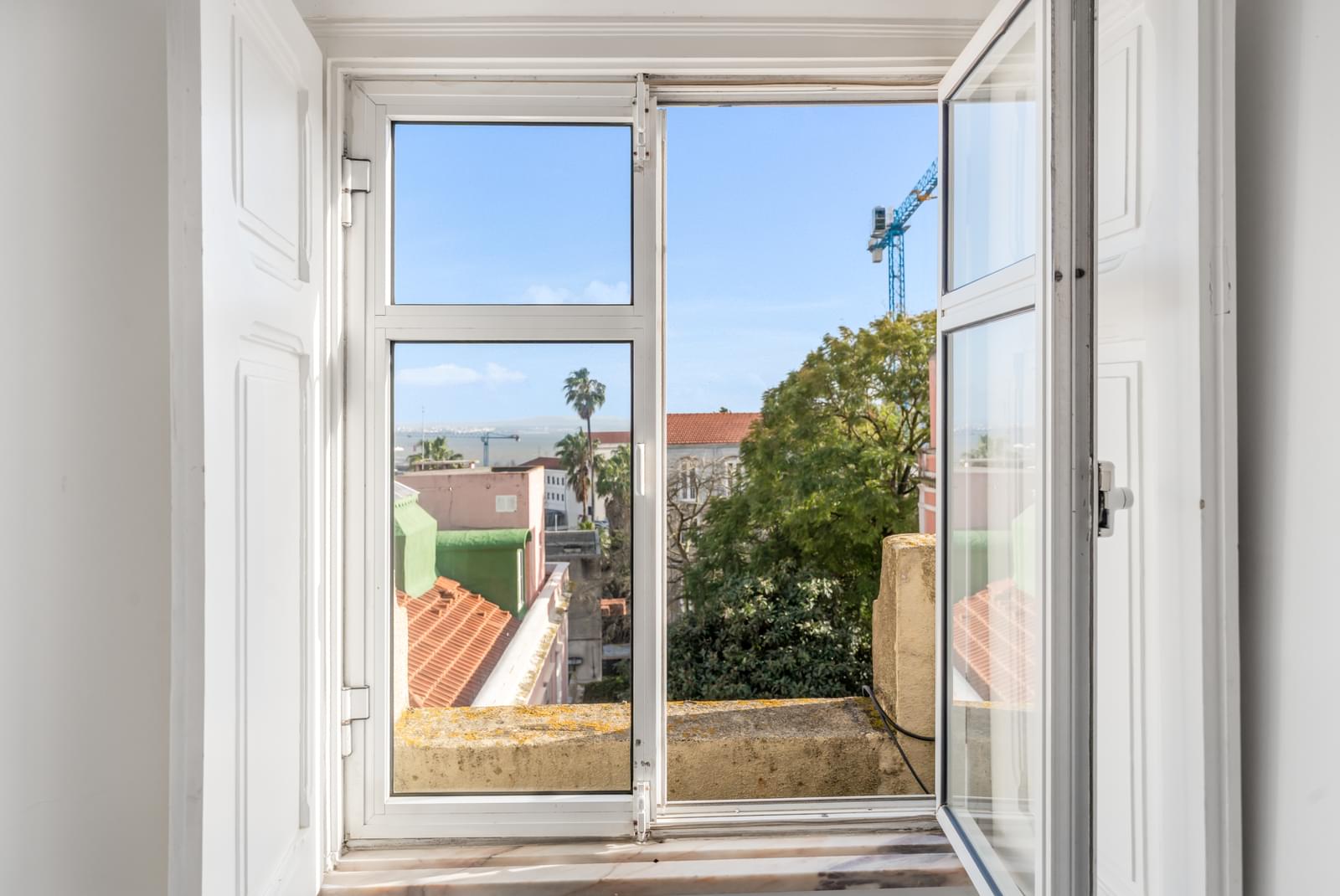 2 Bedroom Apartment with a view, Estrela, Lisboa - Image 9