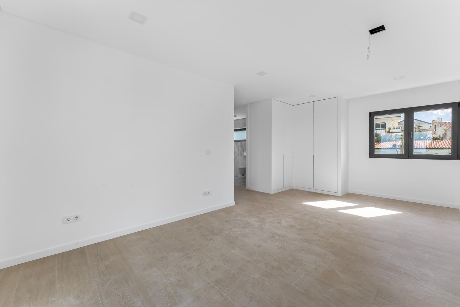 3 Bedroom Villa/Townhouse's Image 20