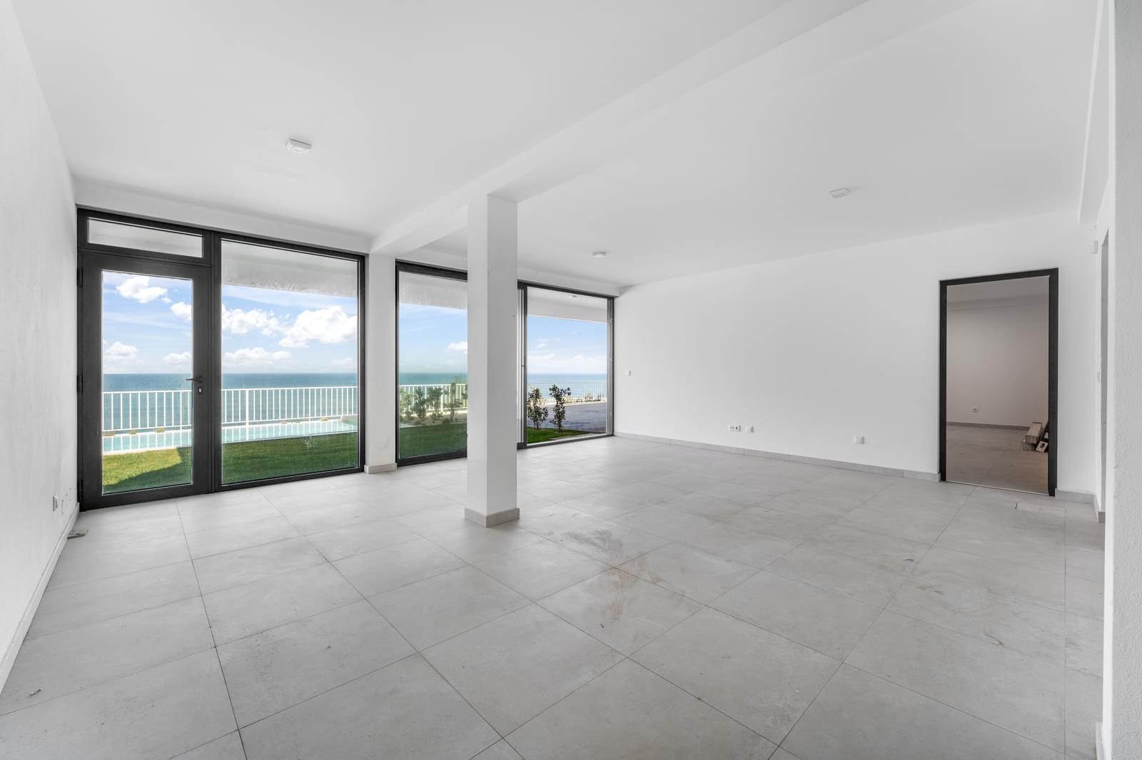 3 Bedroom Villa/Townhouse's Image 26