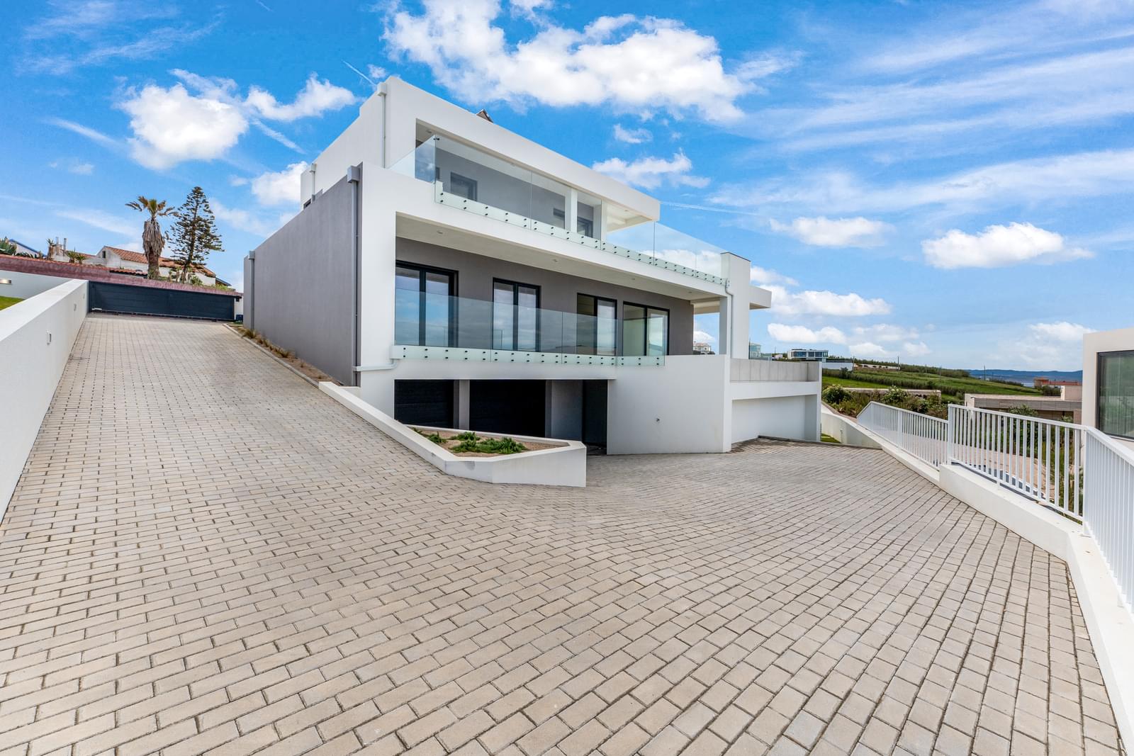 3 Bedroom Villa/Townhouse's Image 22