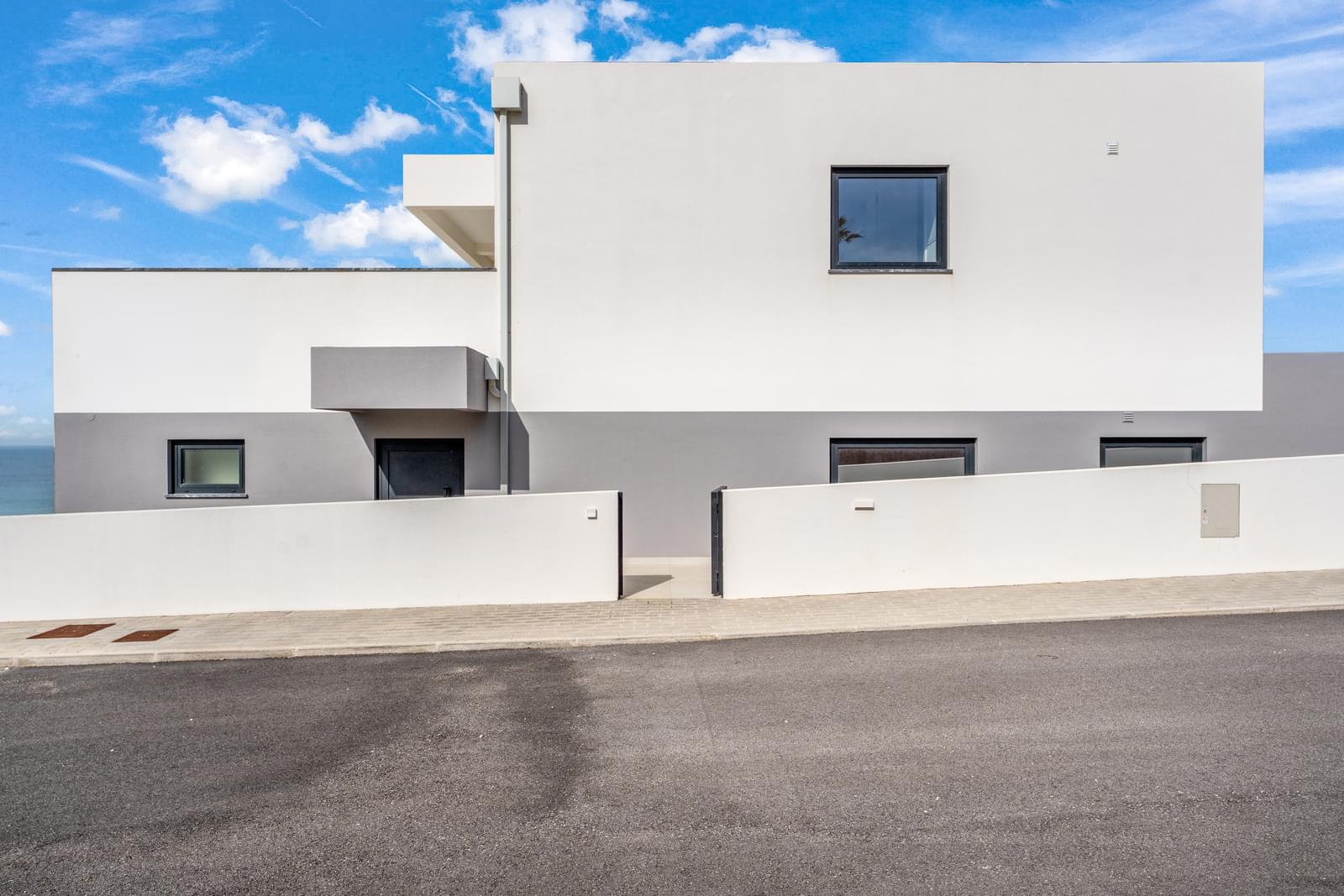 3 Bedroom Villa/Townhouse's Image 25