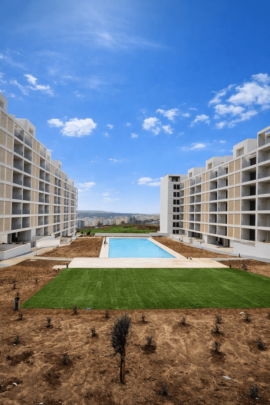4 Bedroom Apartment with garden, Loures 539056119