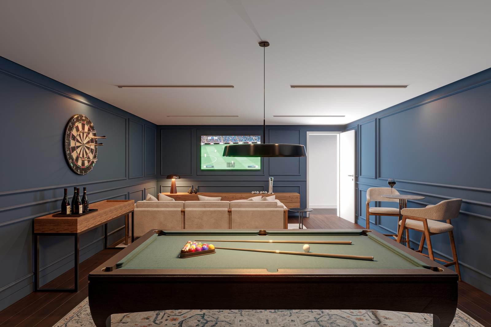 4 Bedroom Villa/Townhouse's Image 3
