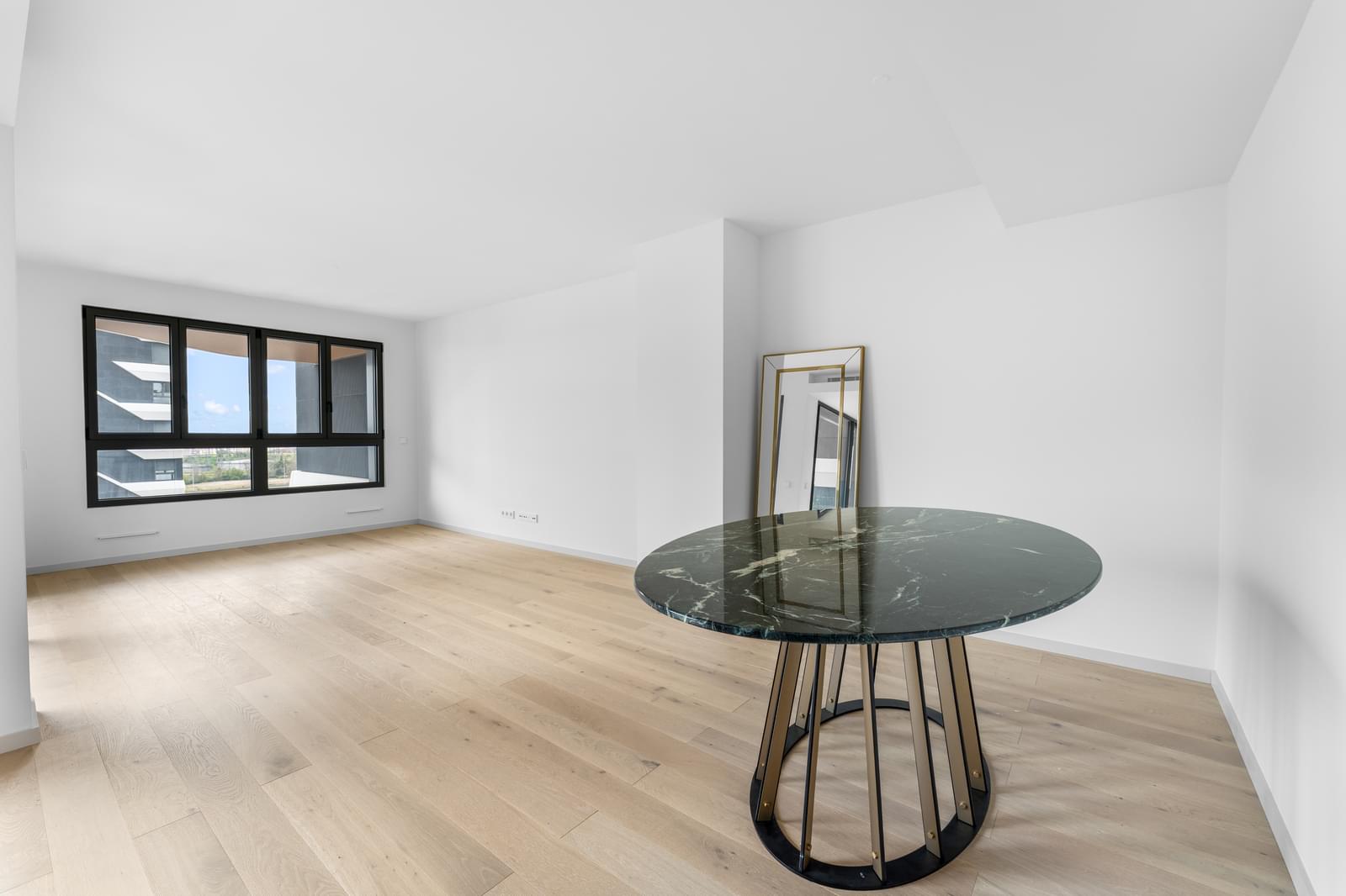 2 Bedroom Apartment/Flat's Image 6