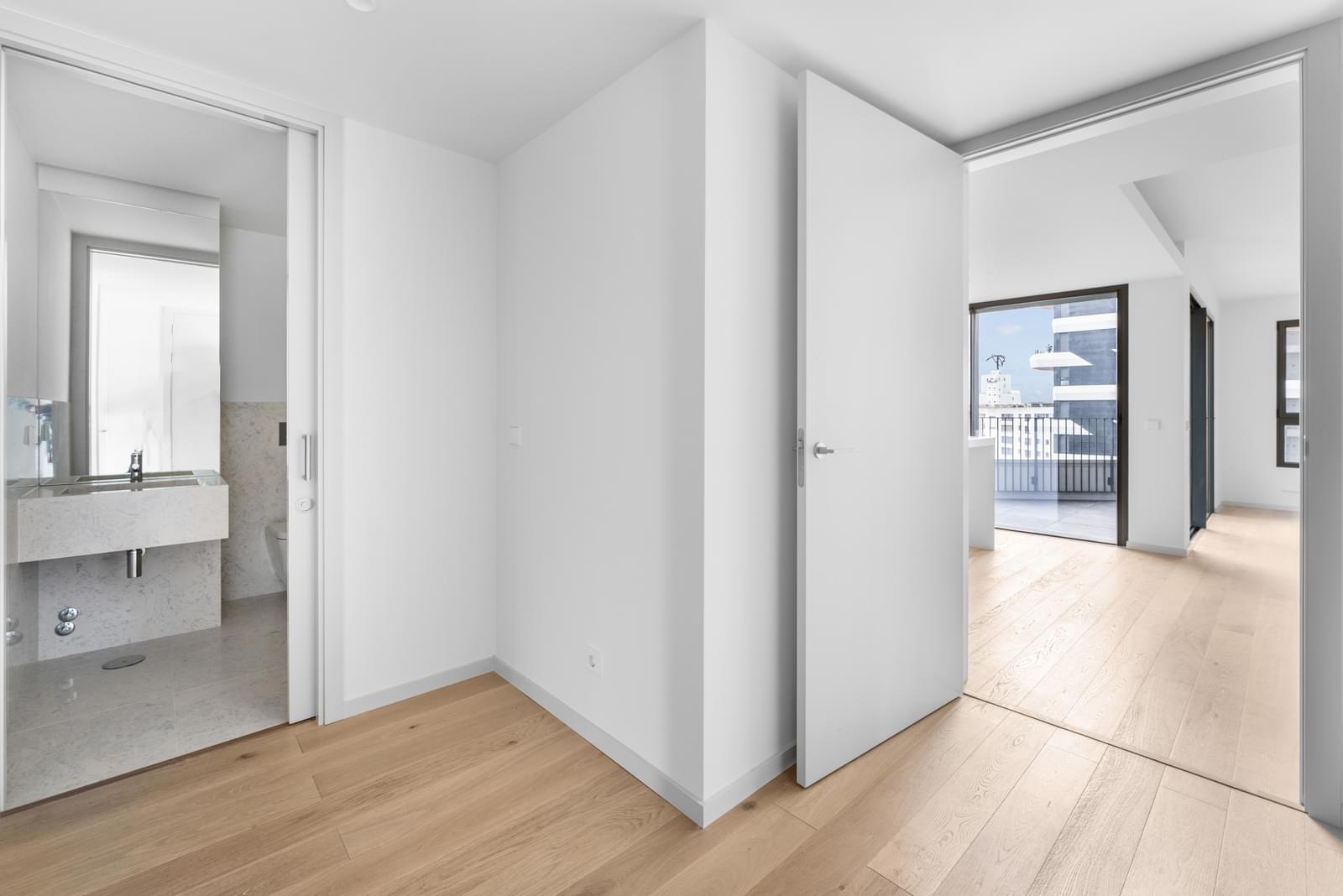 2 Bedroom Apartment/Flat's Image 7