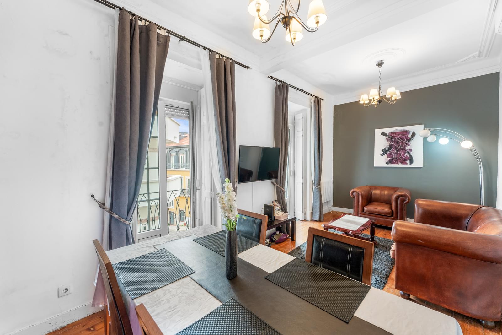 2 Bedroom Apartment/Flat's Image 4