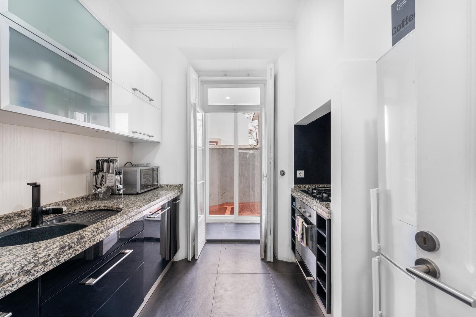2 Bedroom Apartment/Flat's Image 8